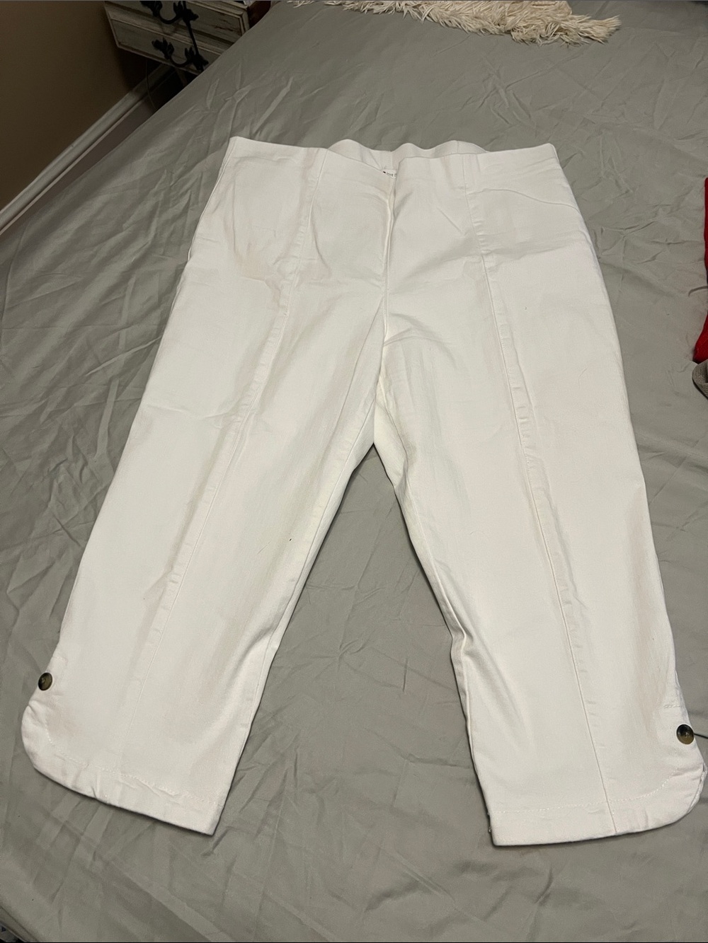 Girls' White Capri Shorts with Button Cuff